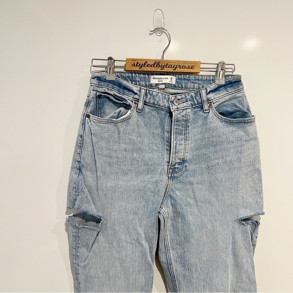 Abercrombie & Fitch Curve Love High Rise Dad Jean Destroy - Picture 9 of 9